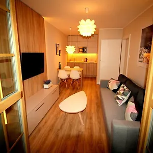 https://apartamenty-podgorze.szklarskaporebahotels.net